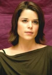 Neve Campbell