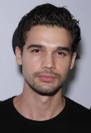 Steven Strait